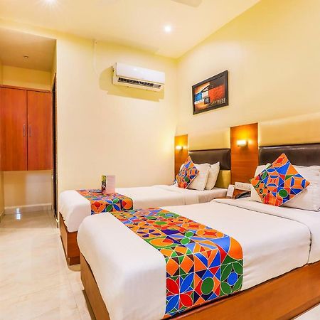 Отель Fabexpress Liwa International Andheri East Мумбаи Экстерьер фото