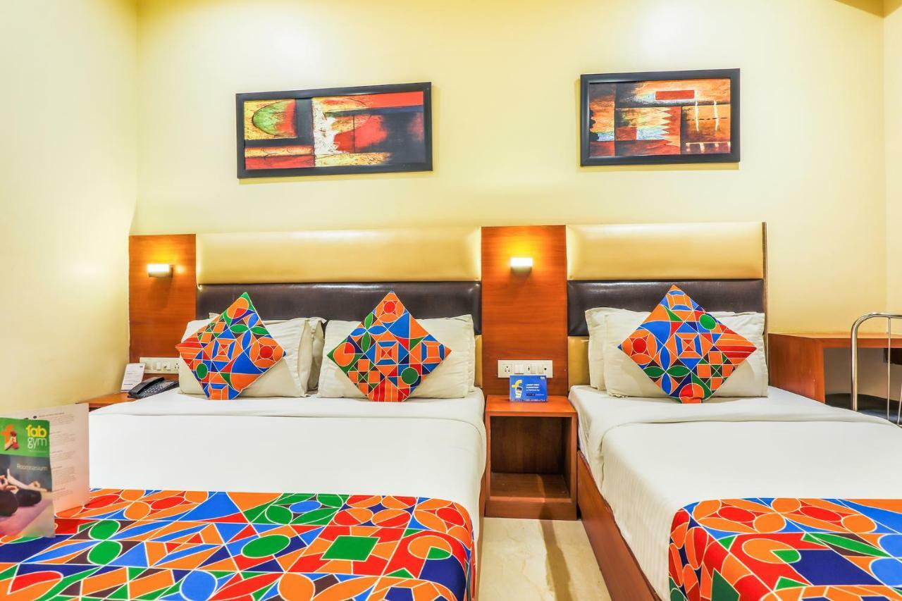 Отель Fabexpress Liwa International Andheri East Мумбаи Экстерьер фото