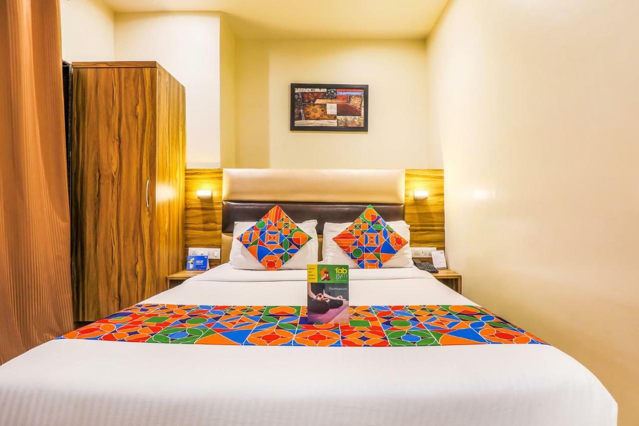 Отель Fabexpress Liwa International Andheri East Мумбаи Экстерьер фото
